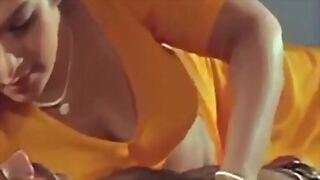 Indian aunty gets smoothly-shaven and shagged